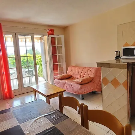 Of 23 M Bright And With Garden Saint-Raphael (Var)