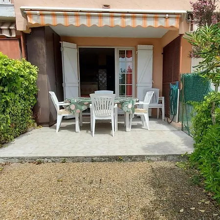Of 23 M Bright And With Garden *